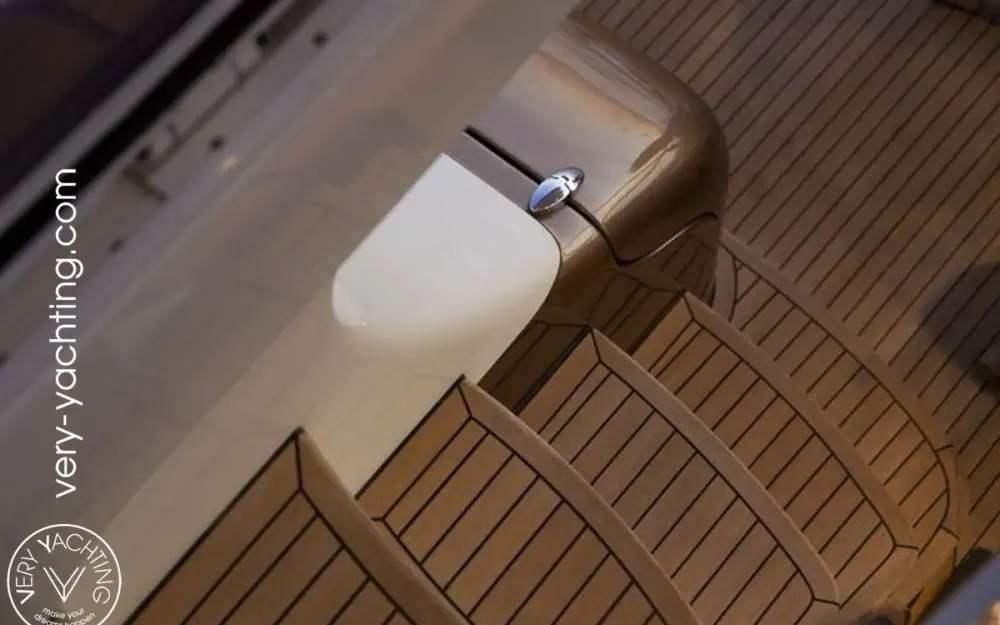 slider 22 Azimut  68 E - null