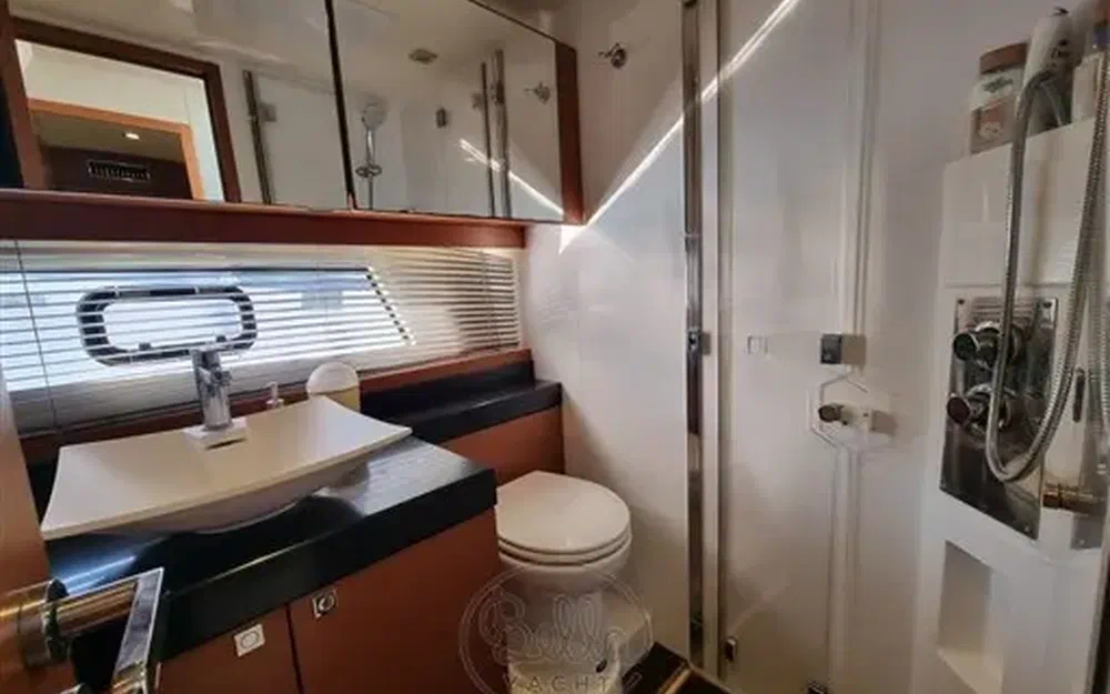 slider 13 Jeanneau Prestige 500 Fly