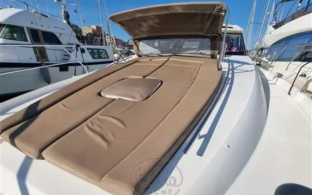 slider 1 Jeanneau Prestige 500 FlyPrestige 500 S