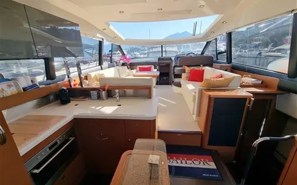 slider 2 Jeanneau Prestige 500 FlyPrestige 500 S