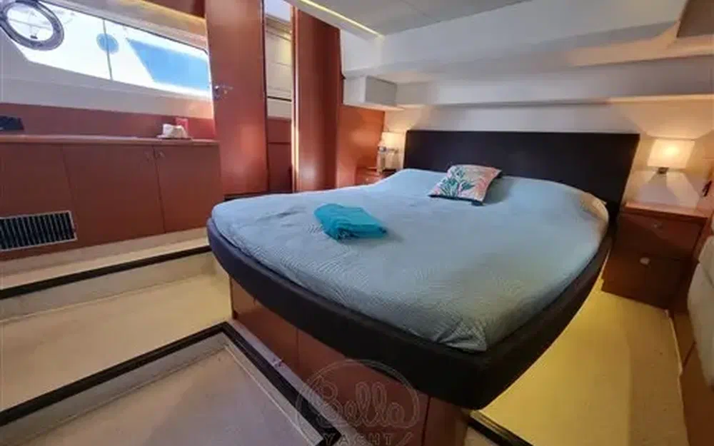 slider 8 Prestige Yachts 500 S