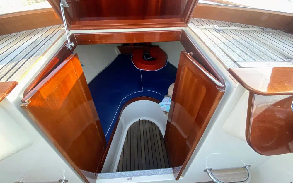 slider 16 Tofinou Lady Scarlett