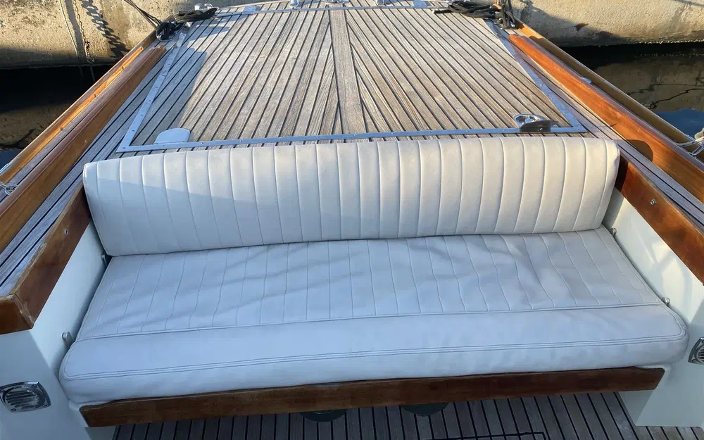 slider 5 Tofinou Lady Scarlett