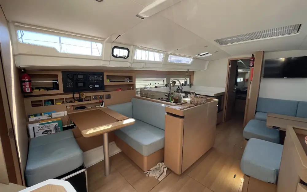slider 16 Jeanneau Sun Odyssey 490