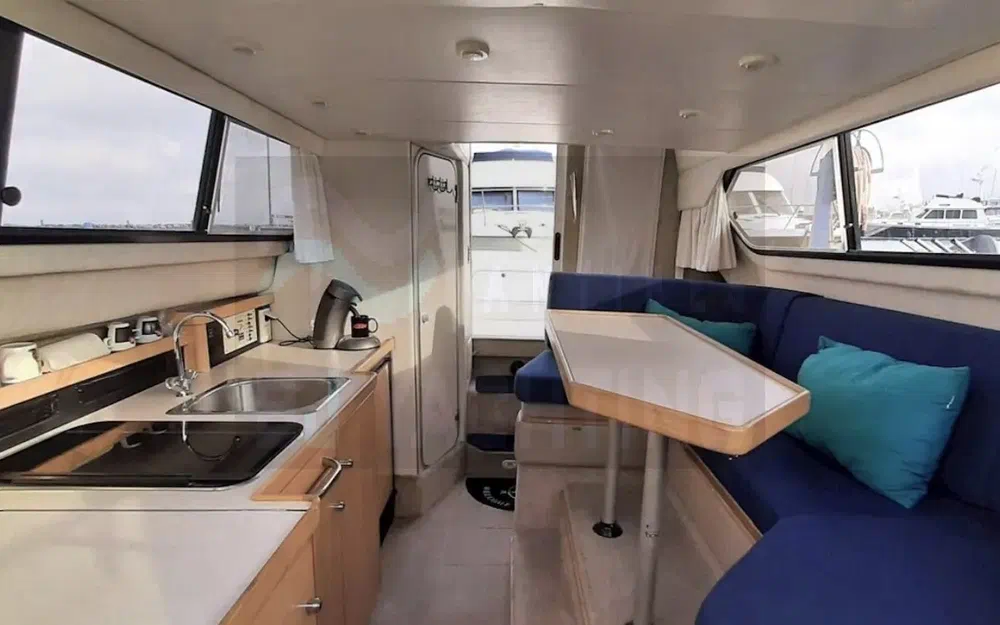 slider 6 Bayliner Cierra 2858