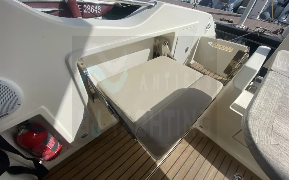 slider 9 Quicksilver Activ 875 Sundeck