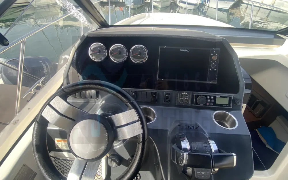 slider 14 Quicksilver Activ 875 Sundeck