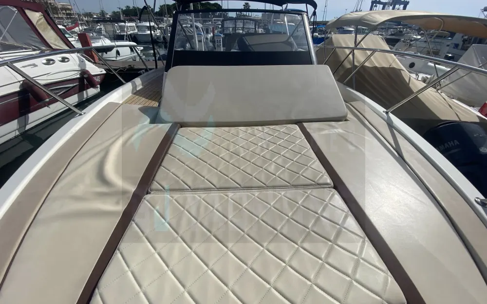 slider 16 Quicksilver Activ 875 Sundeck