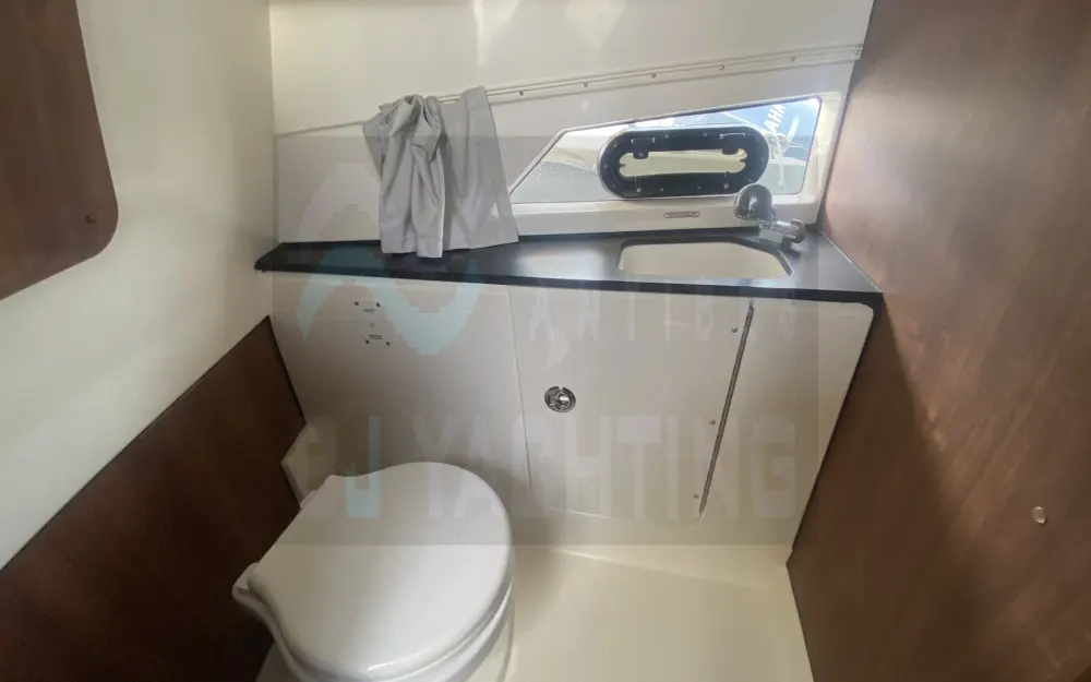 slider 20 Quicksilver Activ 875 Sundeck