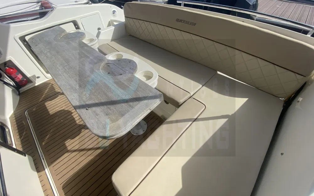 slider 5 Quicksilver Activ 875 Sundeck