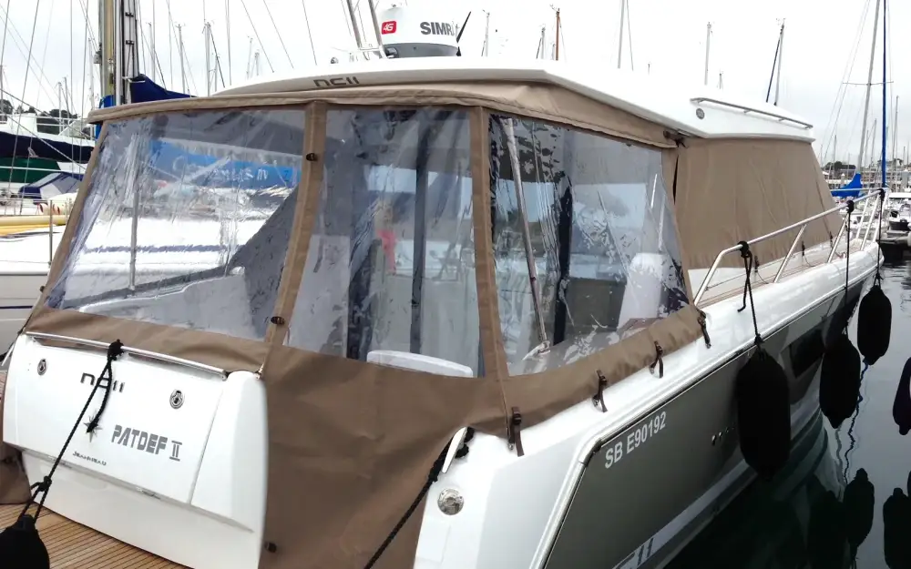 slider 19 Jeanneau NC 11