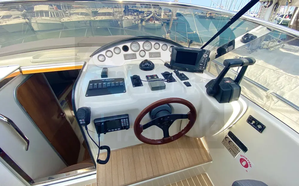 slider 8 Airon Marine  301