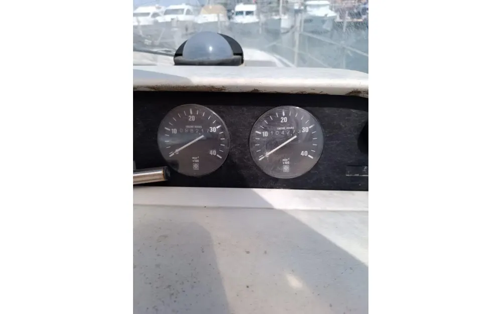 slider 15 Cranchi  40 - null
