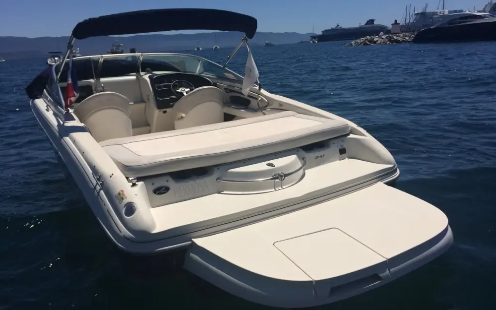 slider 2 Sea Ray  240 Overnighter - null