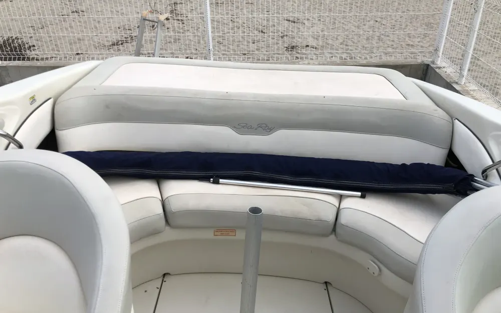 slider 3 Sea Ray  240 Overnighter - null