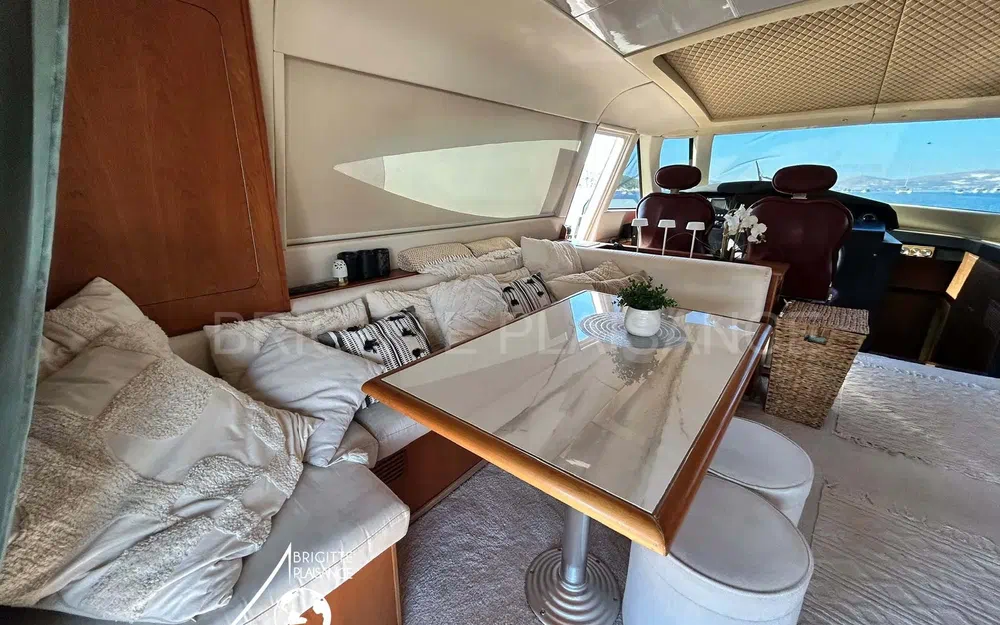 slider 7 Fashion Yachts Fashion 68