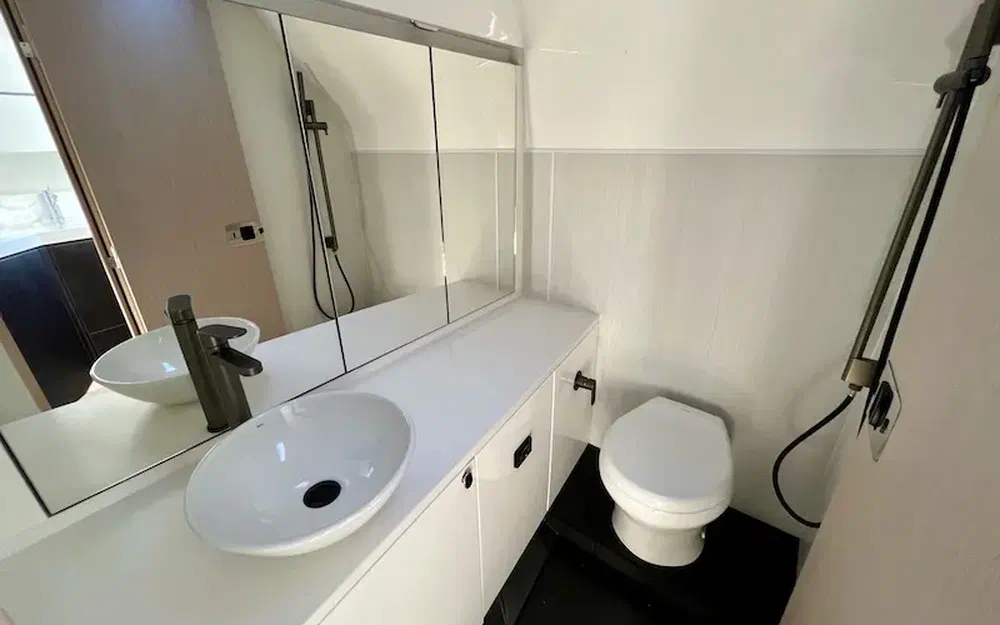 slider 23 Fairline F-Line 33