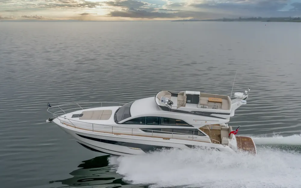 slider 3 Fairline Squadron 50 - null