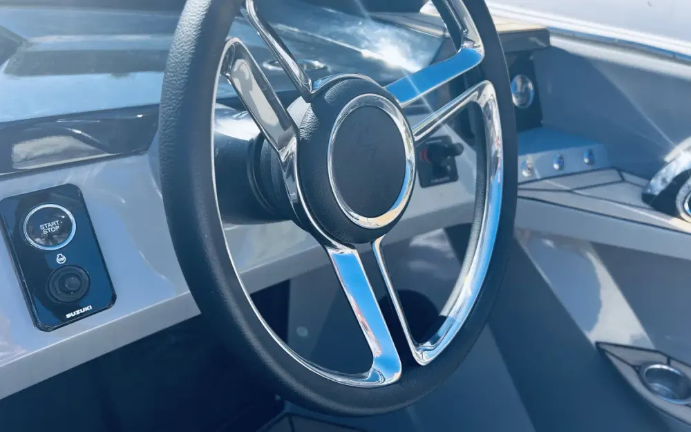 slider 6 Rand Boats Spirit 25 - null