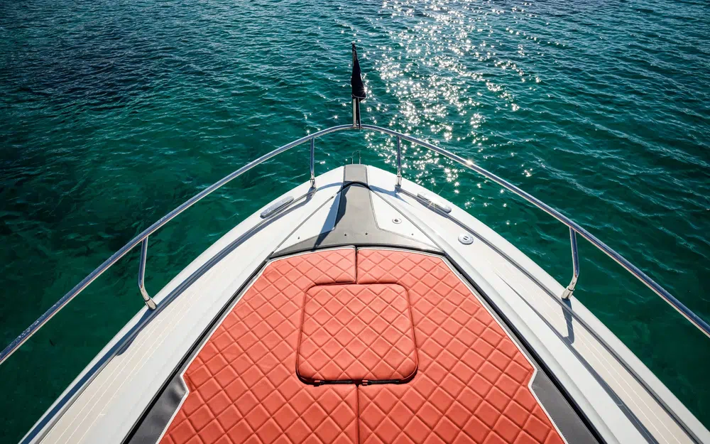 slider 7 Fairline F-Line 33