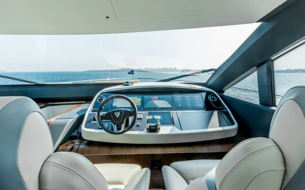 slider 19 Fairline Phantom 65 - null