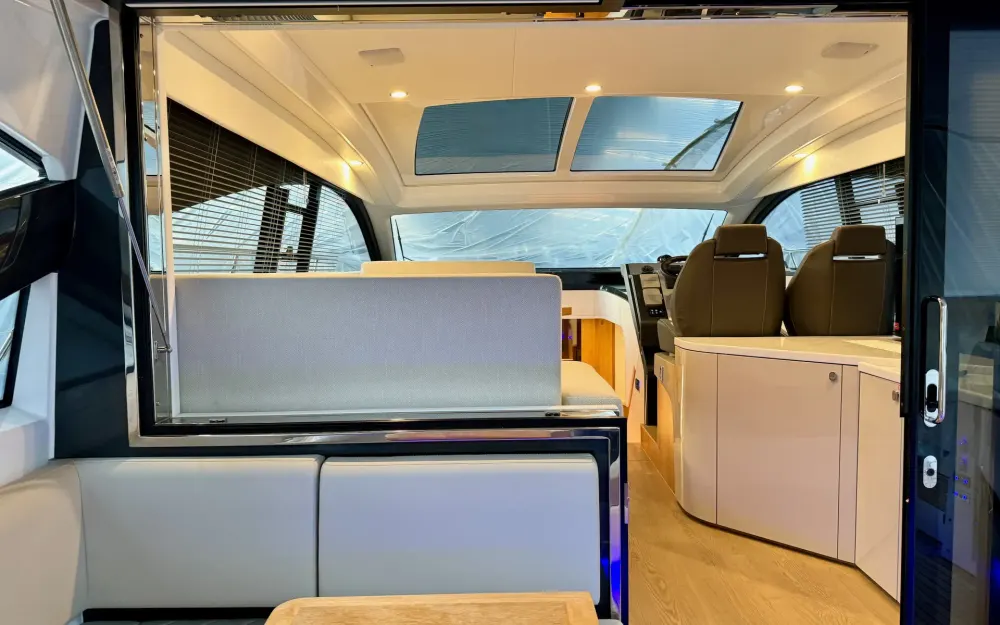 slider 14 Fairline Targa 45 Gran Turismo