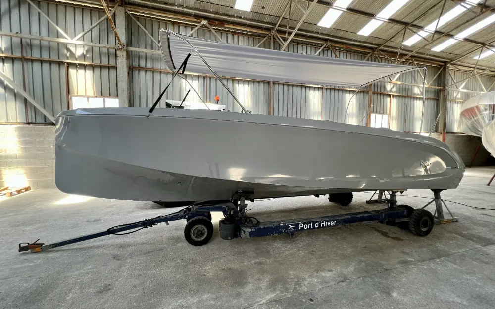 slider 11 Rand Boats Mana 23 - null