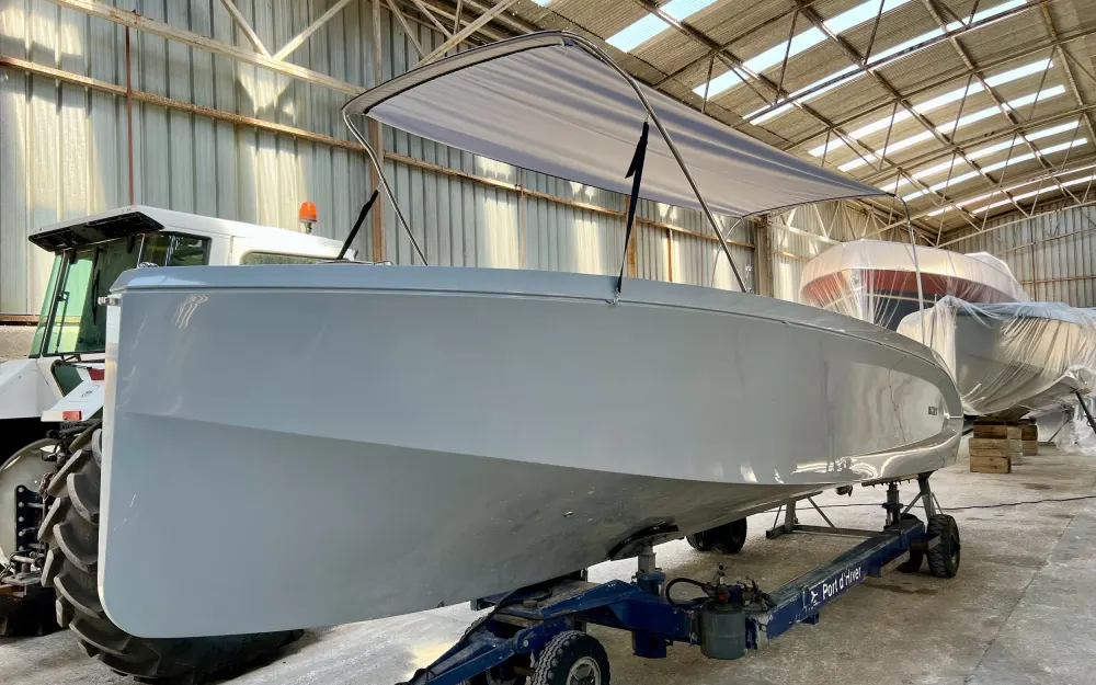 slider 13 Rand Boats Mana 23 - null