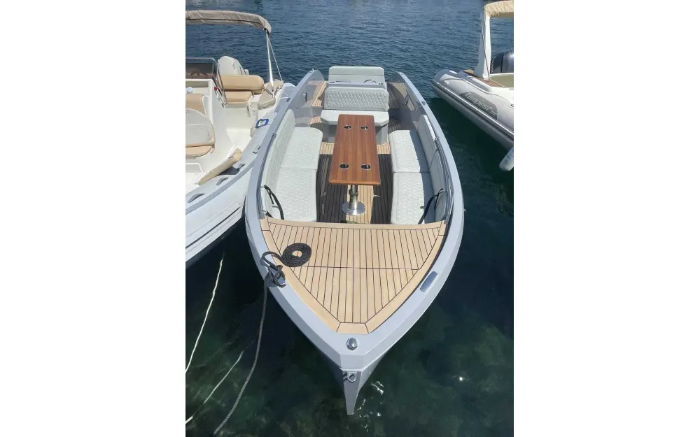slider 21 Rand Boats Mana 23 - null