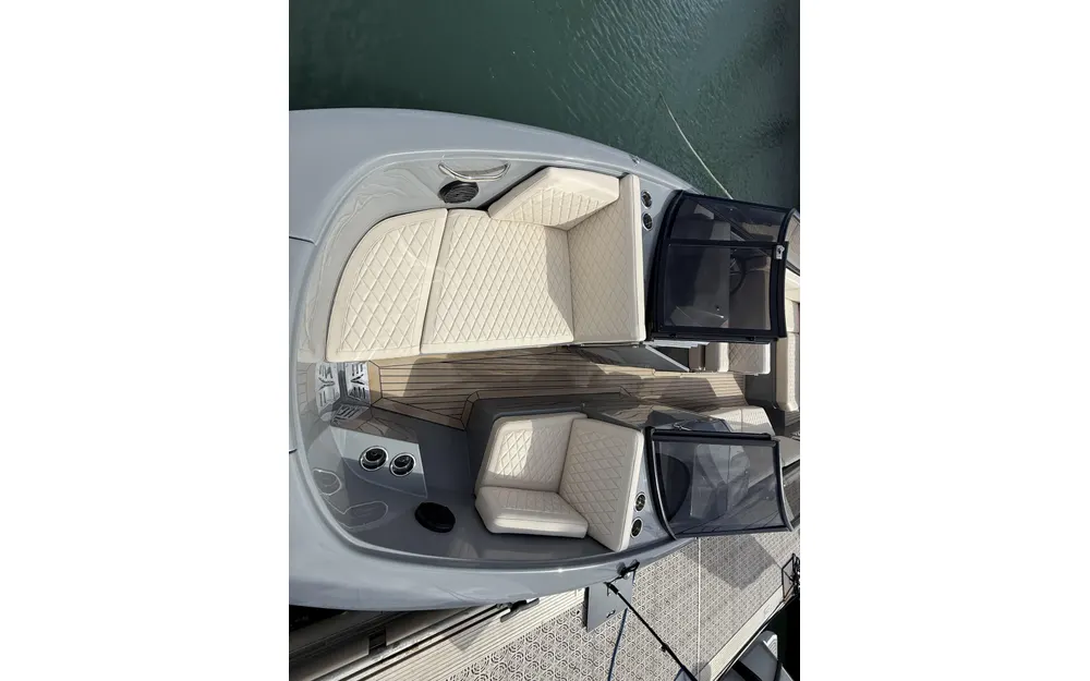 slider 9 Rand Boats Supreme 27 - null