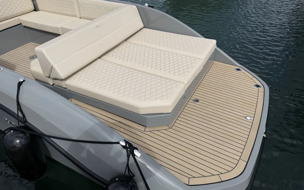 slider 14 Rand Boats Supreme 27 - null