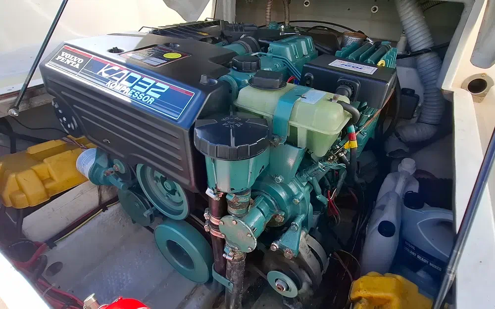 slider 8 Jeanneau Leader 705