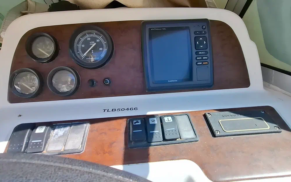 slider 19 Jeanneau Leader 705