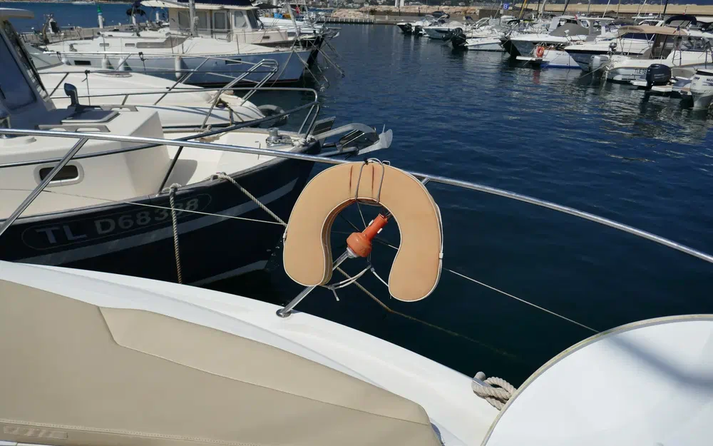 slider 28 Beneteau Antares 30 S