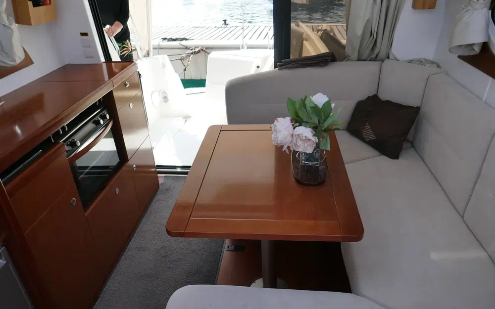 slider 37 Beneteau Antares 30 S