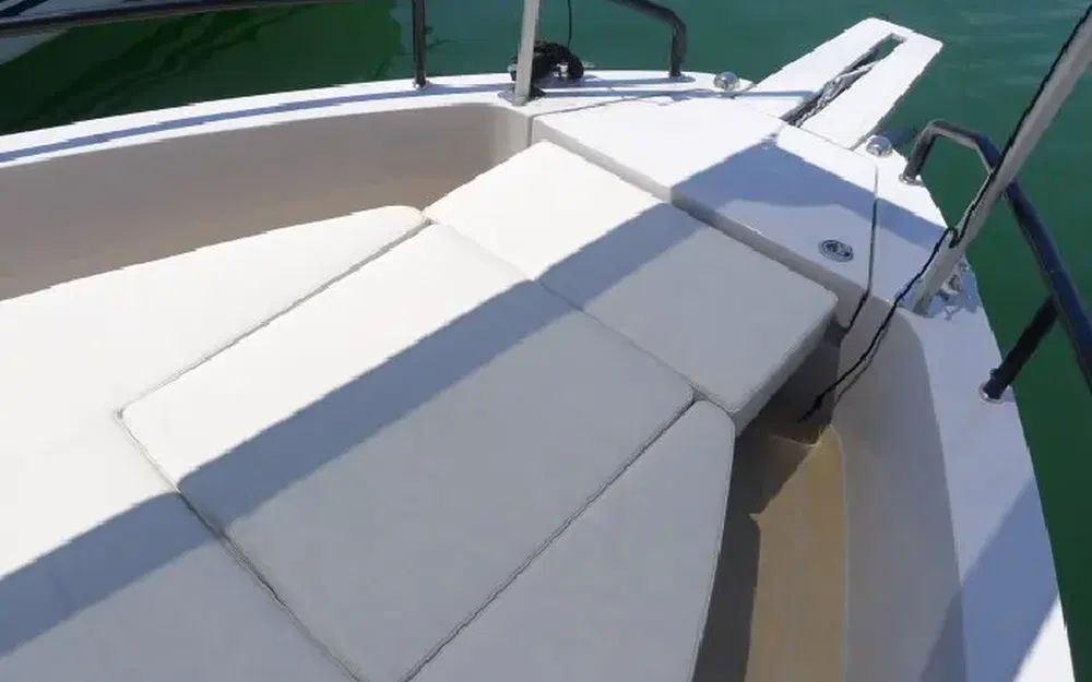 slider 14 Mercury 300