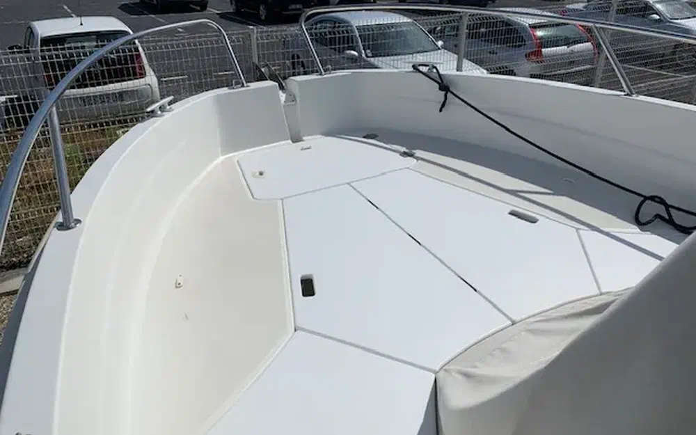 slider 8 Jeanneau Cap Camarat 5.5 CCCap Camarat 5.5 Style