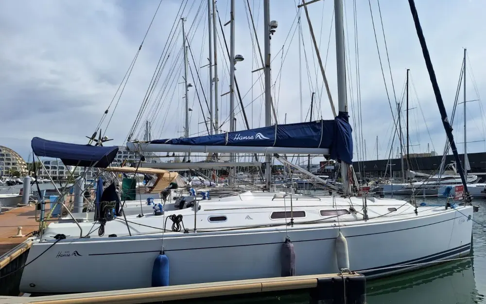 slider 14 Hanse  370 - null