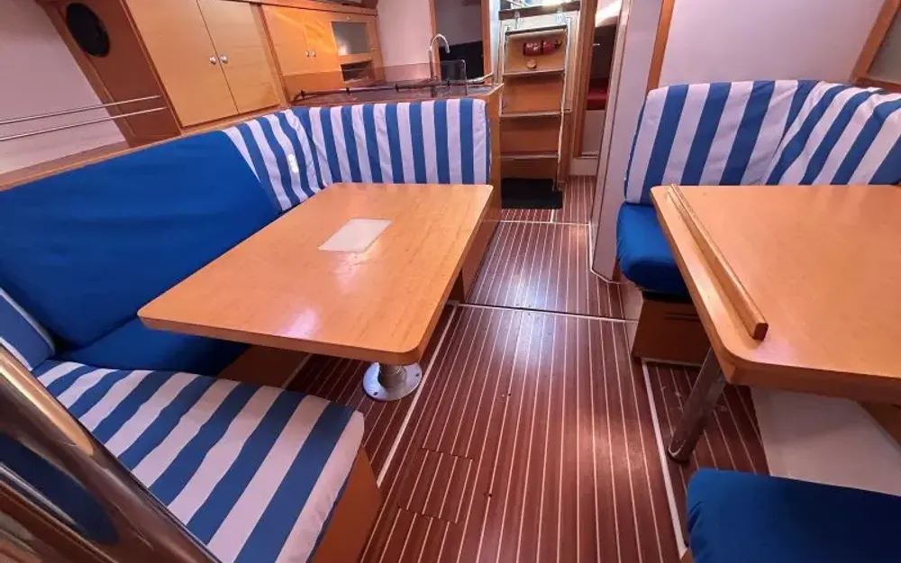 slider 7 Hanse  370 - null