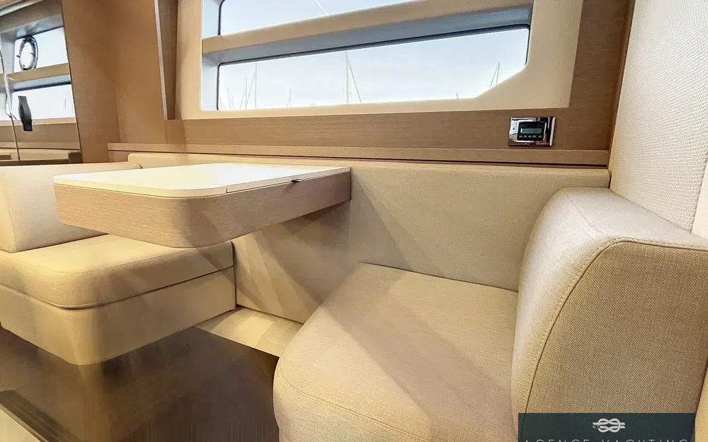 slider 20 Prestige Yachts Prestige 590 S