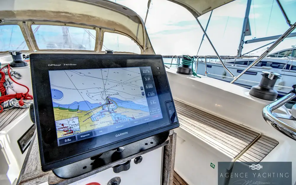 slider 17 Bavaria  50 Cruiser