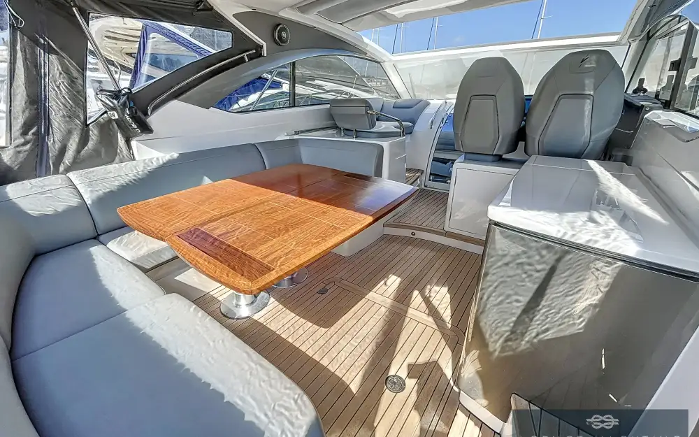 slider 16 Princess  V40