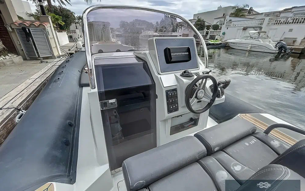 slider 12 Capelli Tempest 1000