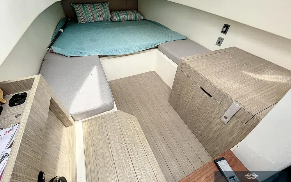 slider 15 Capelli Tempest 1000