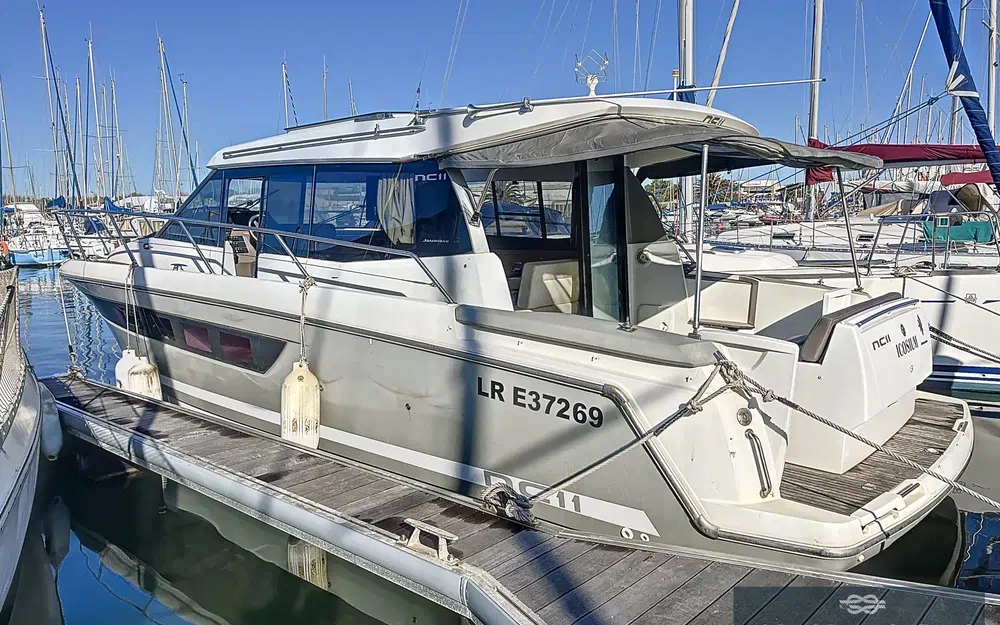 slider 0 Jeanneau NC 11