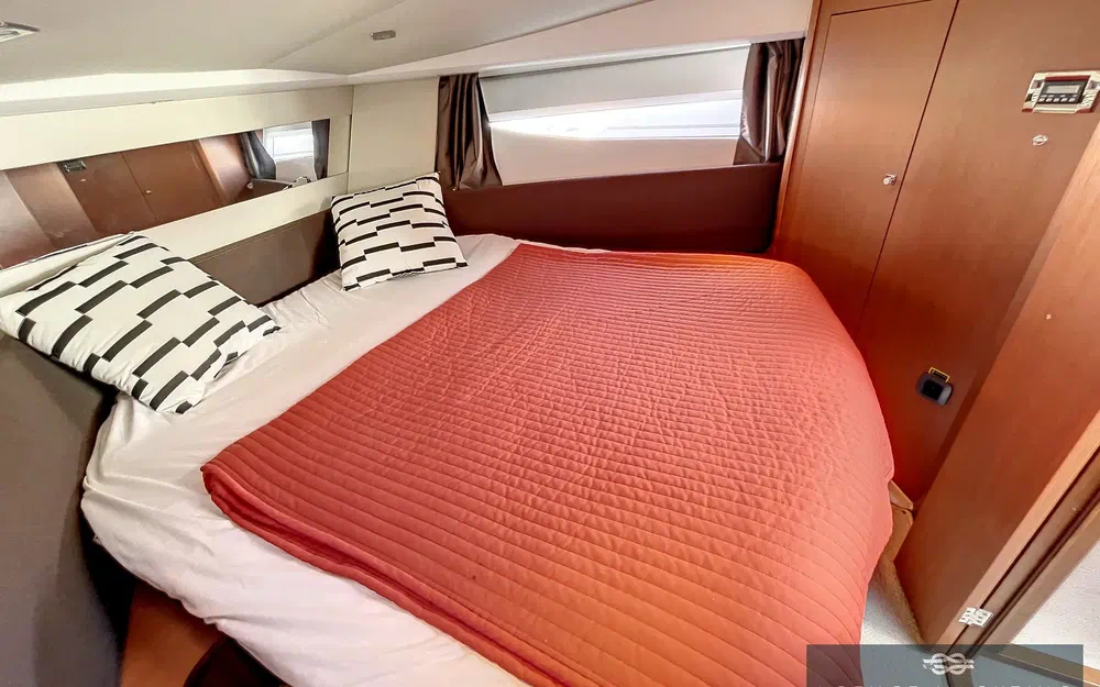 slider 16 Jeanneau NC 11