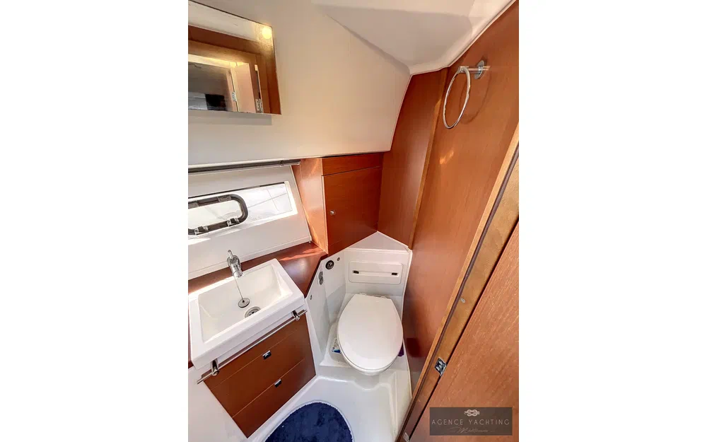 slider 19 Jeanneau NC 11