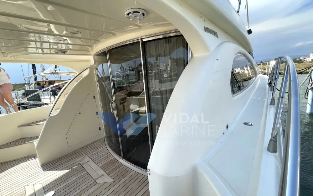 slider 11 Astondoa  52