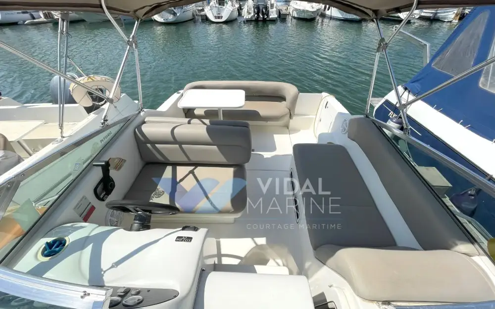 slider 1 Sea Ray  240 Sundancer