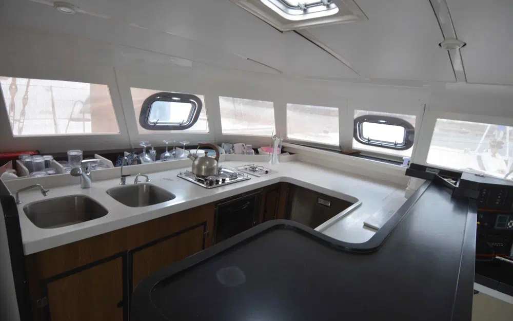 slider 19 Aikane Trinidad Aikane 56